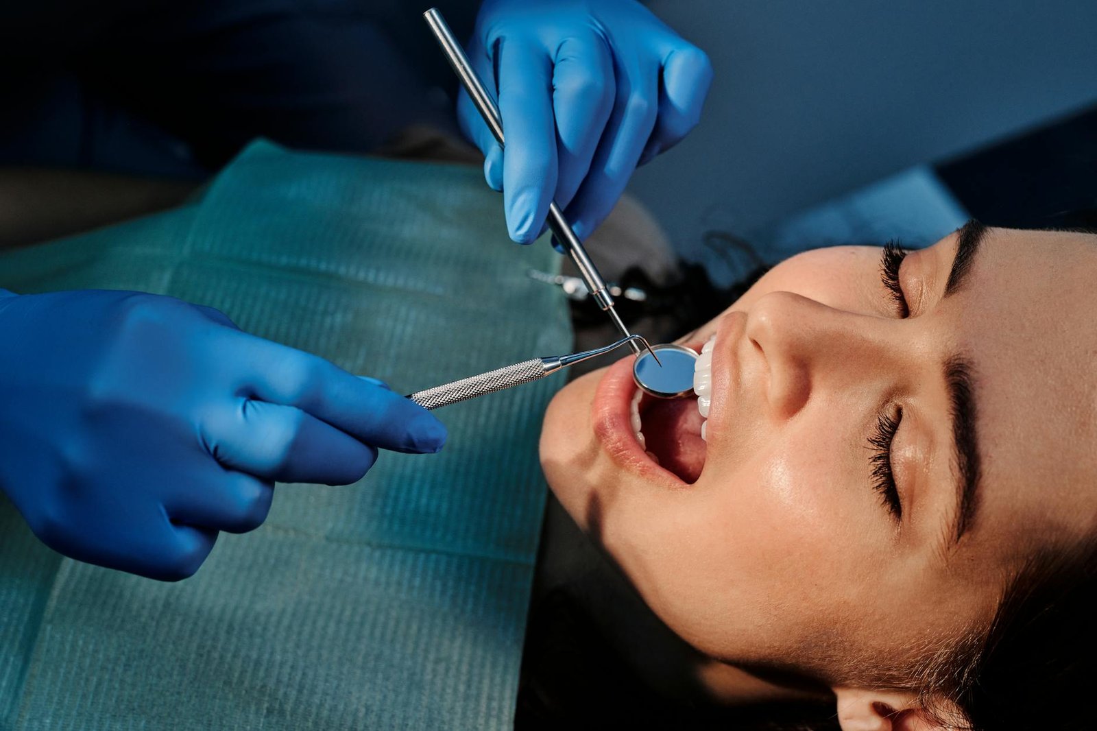 Illustration of Dental Care Office Workers Tarnaka: Must-Have Tips for Best Smiles