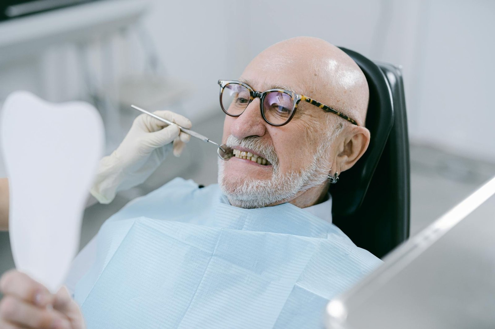 Illustration of Senior Dental Care Hyderabad: Exclusive Solutions for Effortless Oral Health