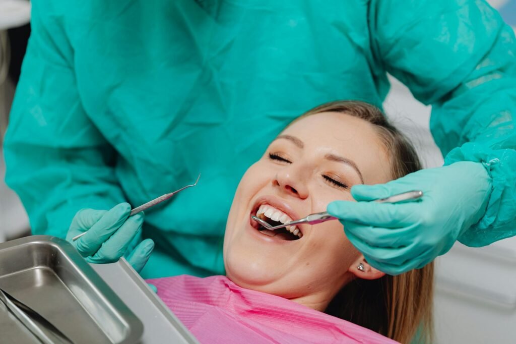 Illustration of Teeth Cleaning Tarnaka: Discover the Must-Have Scaling Hyderabad Care